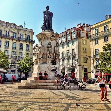 Blue Budget Apartments Bairro Alto Lisbona Esterno foto