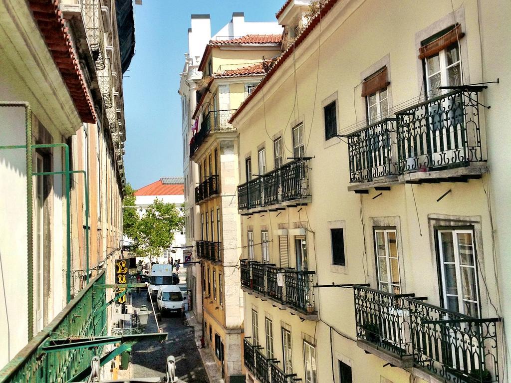 Blue Budget Apartments Bairro Alto Lisbona Esterno foto